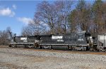 NS 3528 & 3548 shove train P92 back into the yard